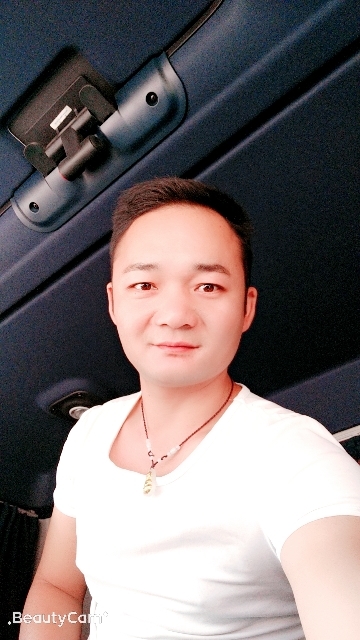 平凡的第一张照片--湖南蓝颜知己交友网