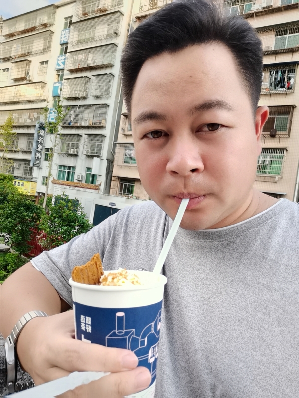 K金o的第一张照片--湖南蓝颜知己交友网