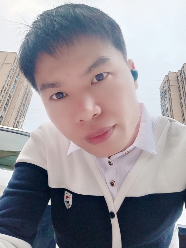 雨霁月清风的第一张照片--湖南蓝颜知己交友网