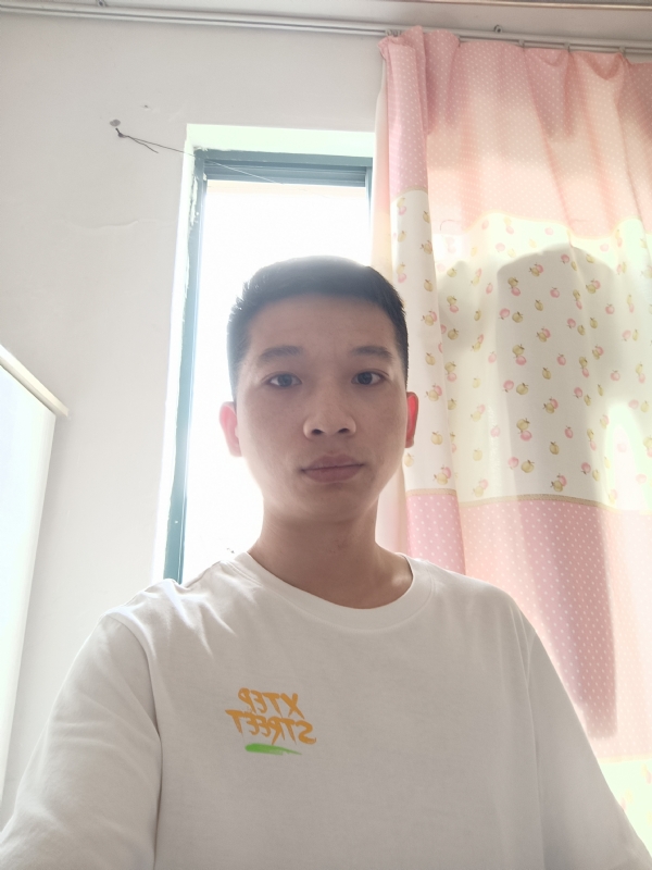 朱公子的第三张照片--湖南蓝颜知己交友网