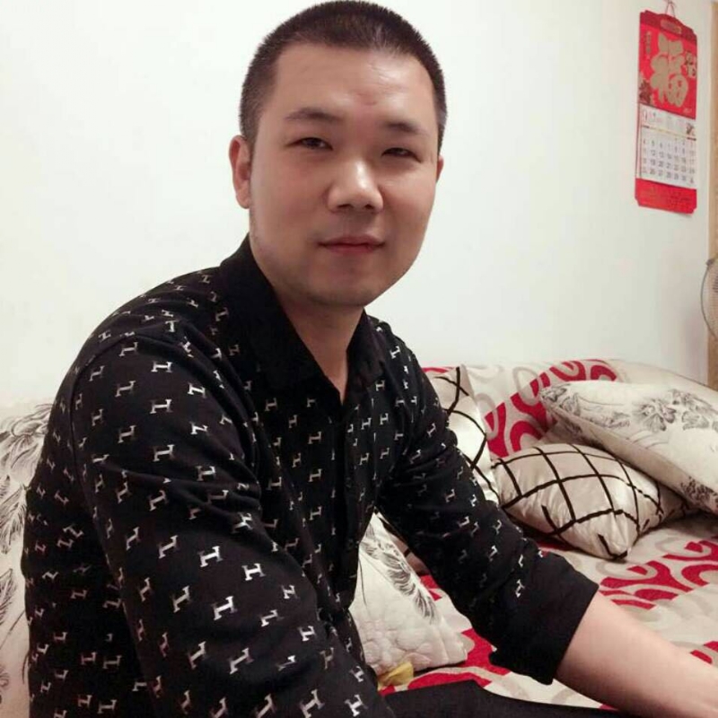 简单的第一张照片--湖南蓝颜知己交友网