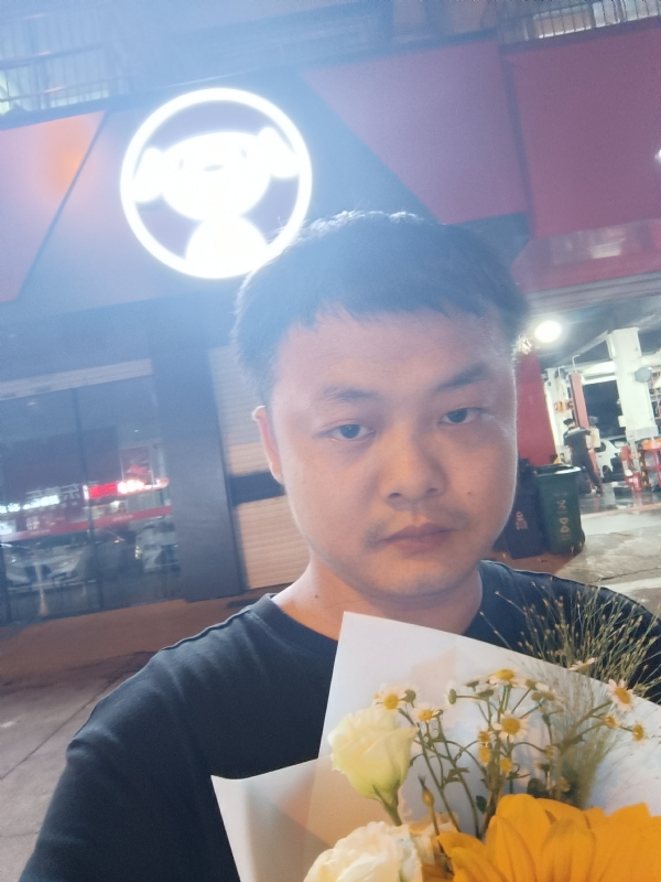 小陈的第一张照片--湖南蓝颜知己交友网